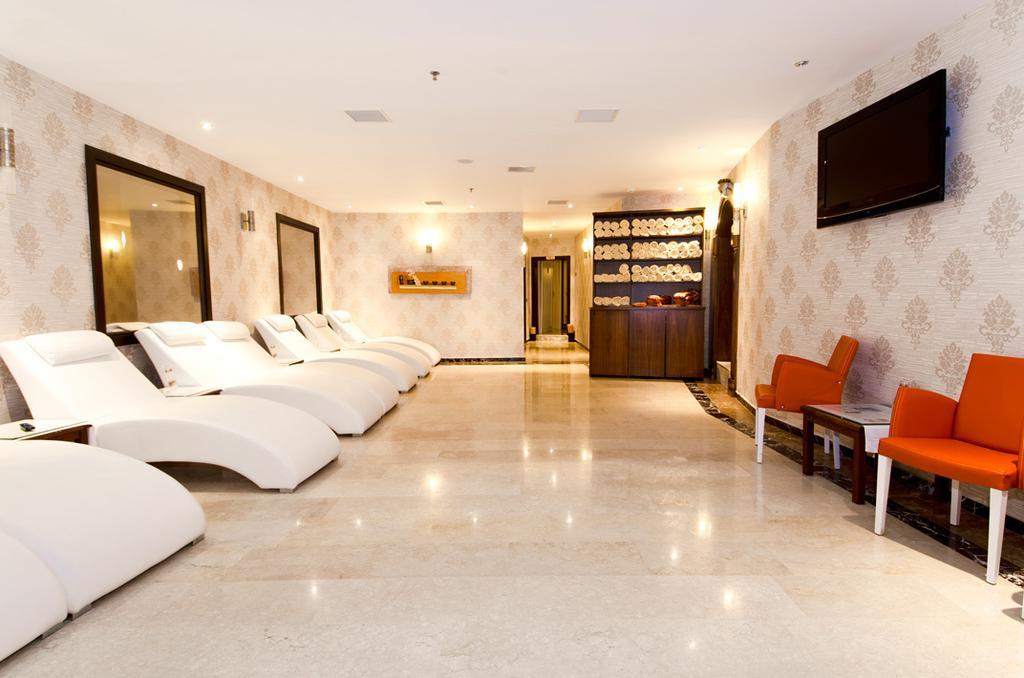 Lamos Resort Hotel & Convention Center Kumkuyu Ngoại thất bức ảnh